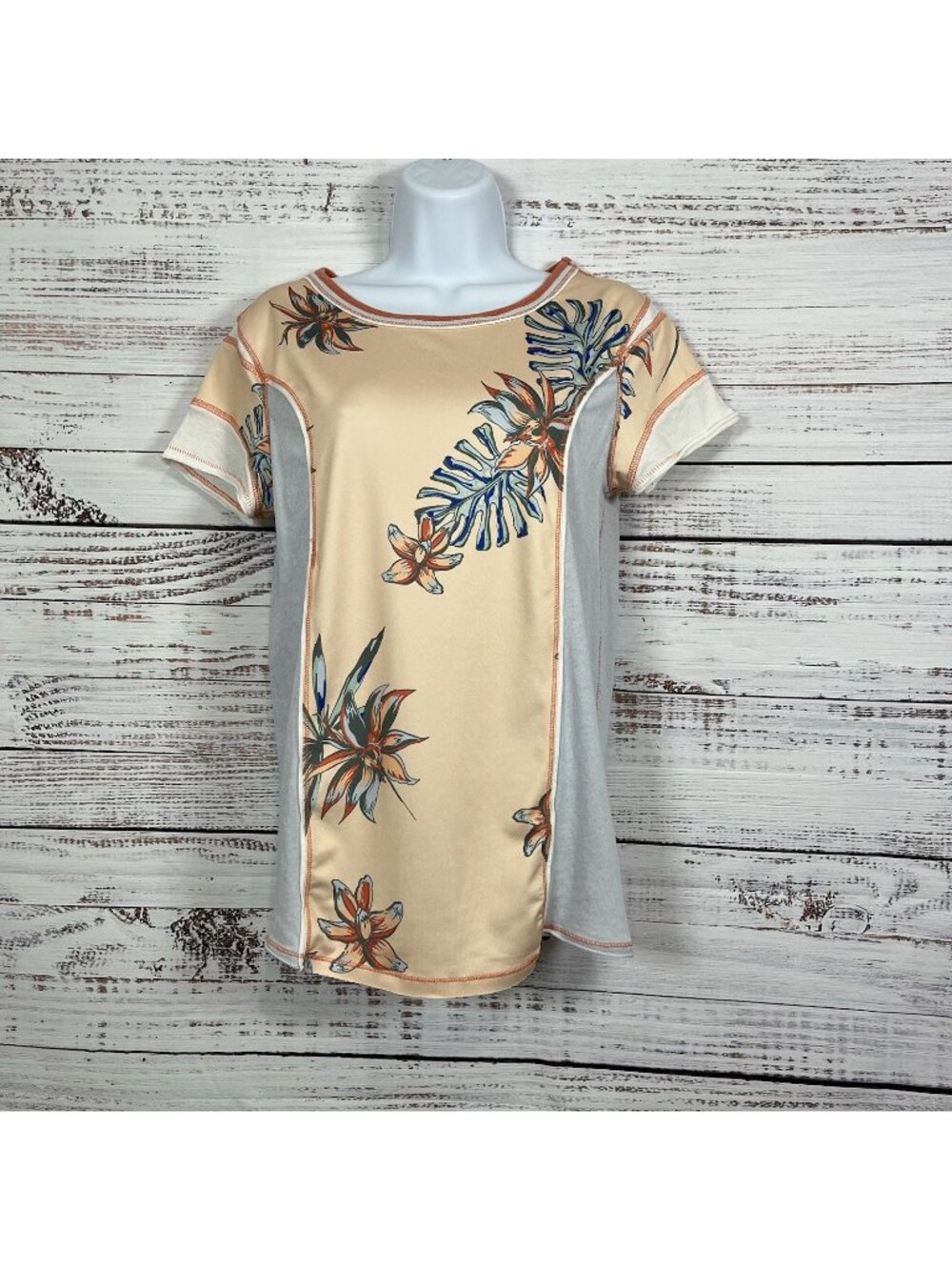We The Free Peach Floral Gray Panel Short Sleeve Top